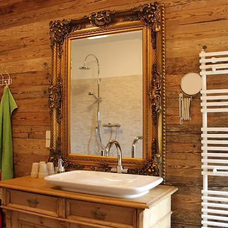 Apartament Zum Alten Forsthaus *